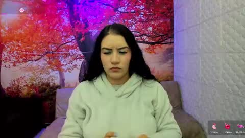 Snapshot of violeta_diazz chatting on 02.20.25     online show from 02.20.25
