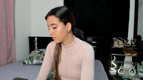 Snapshot of violeta_gracee chatting on 06.03.26 violeta_gracee online show from 06.03.26