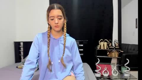 Snapshot of violeta_gracee chatting on 07.27.26 violeta_gracee online show from 07.27.26