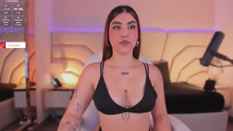 violeta_marquez online show from 11.21.25
