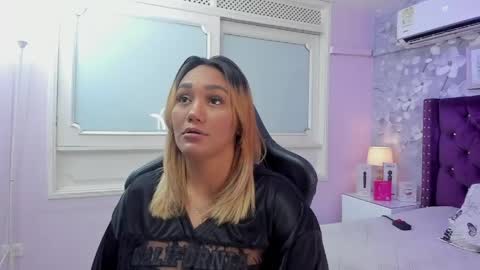 violeta_medina online show from 05.20.26