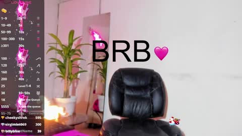 Snapshot of violeta_prince chatting on 01.30.25 Violeta Princess Please help me with your thumbs up its important online show from 01.30.25