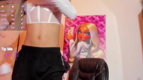 Snapshot of violeta_prince chatting on 12.14.25 Violeta Princess Please help me with your thumbs up its important online show from 12.14.25