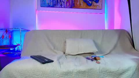 Snapshot of violeta_sofia_16 chatting on 05.31.26 violeta sofia 16 online show from 05.31.26