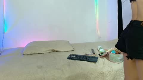 Snapshot of violeta_sofia_16 chatting on 06.06.26 violeta sofia 16 online show from 06.06.26