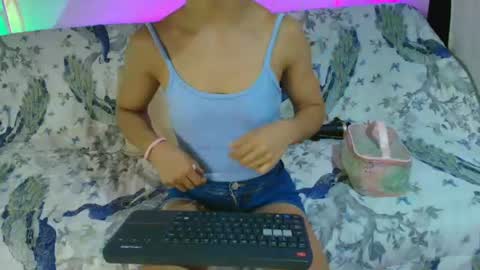 Snapshot of violeta_sofia_16 chatting on 07.08.26 violeta sofia 16 online show from 07.08.26