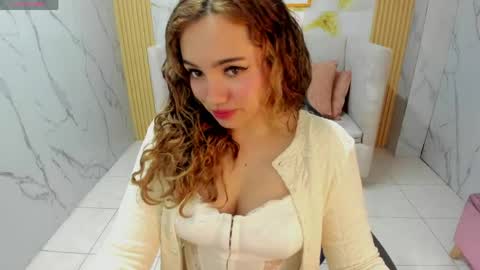 IG violeta sub online show from 06.08.26