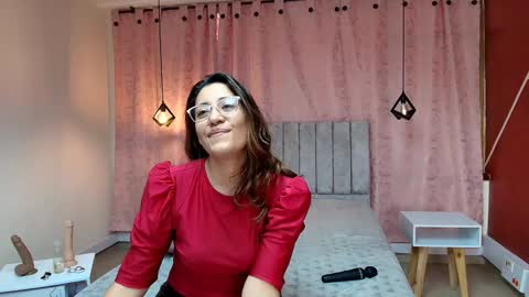 Snapshot of violetascott_ chatting on 01.16.25 VIOLETA online show from 01.16.25