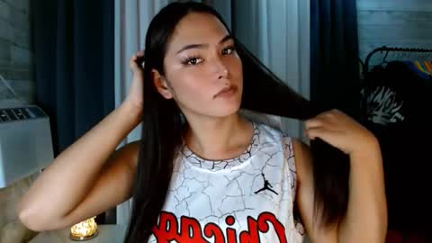 violet online show from 10.06.25