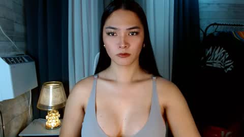 violet online show from 10.17.25