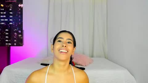 Violeta online show from 10.11.25