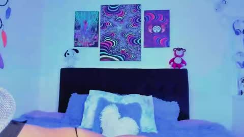 Violet online show from 01.29.25