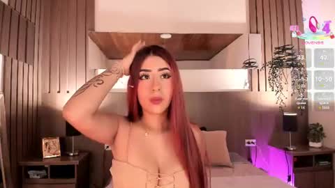 Violet online show from 08.05.26