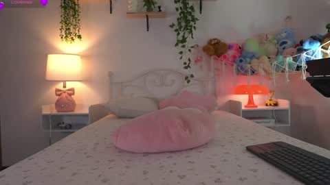 violeth___ online show from 04.21.26