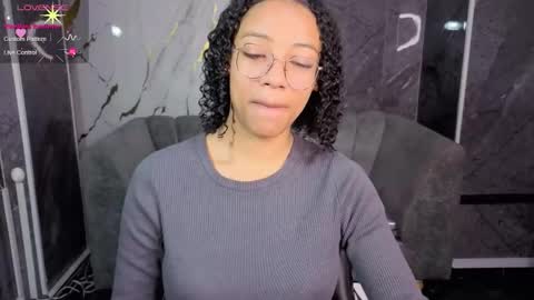 violeth_b online show from 02.21.26