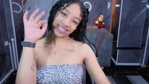 violeth_b online show from 04.24.26