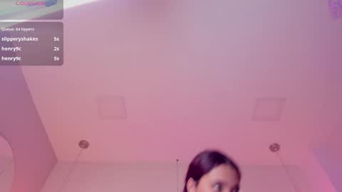 Violeth Hill online show from 02.02.25