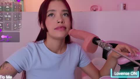 Violeth Hill online show from 11.10.25