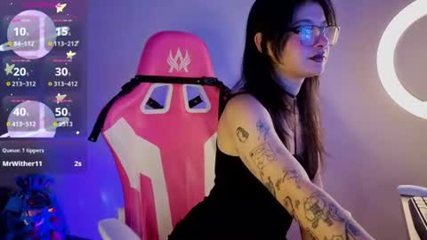   online show from 06.10.26