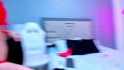 Violet Rousse online show from 02.07.25