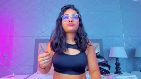 Snapshot of violetrousse chatting on 02.20.26 Violet Rousse online show from 02.20.26