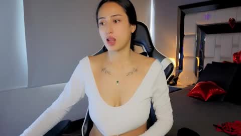 violetskinny online show from 02.16.26