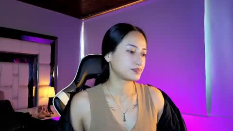 violetskinny online show from 08.03.26