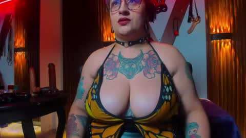 violett_8 online show from 07.24.26