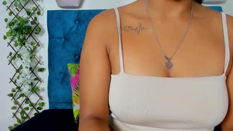 violett  rousee online show from 10.30.25