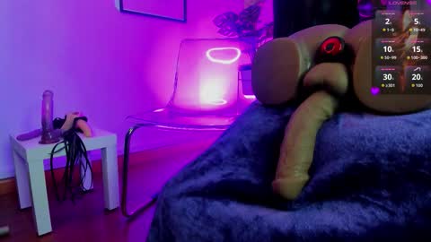 Violett  online show from 10.23.25