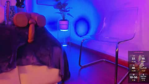 Violett  online show from 11.05.25