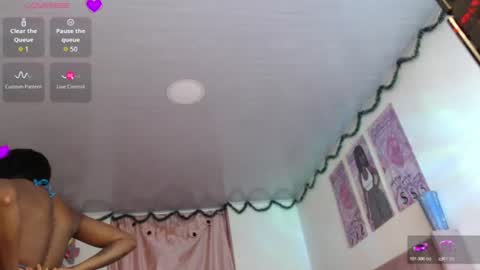 Snapshot of violett_brown9 chatting on 06.22.26 violett_brown9 online show from 06.22.26