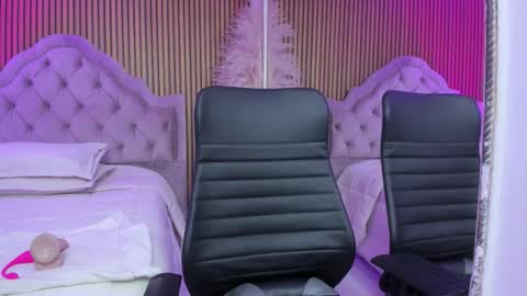 violett_hott_ online show from 03.09.26