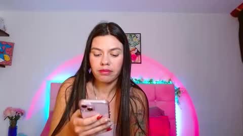 Snapshot of violett_ros chatting on 10.22.25 Reichel online show from 10.22.25