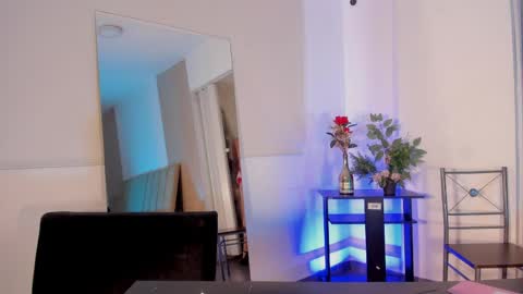 violetta_bold online show from 04.28.26