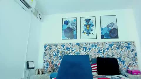 Princess Violet Valerious Follow me IGX violetvalerious online show from 04.28.26