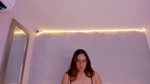 Violetta  online show from 01.22.25