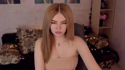 ViolettaOtis online show from 12.30.24