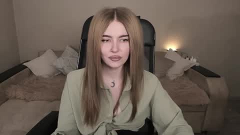 ViolettaOtis online show from 03.05.25