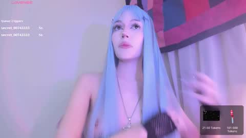 Snapshot of violettbones chatting on 03.06.25 Violett online show from 03.06.25