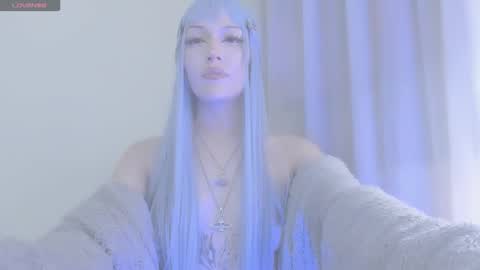 Snapshot of violettbones chatting on 10.25.25 Violett online show from 10.25.25