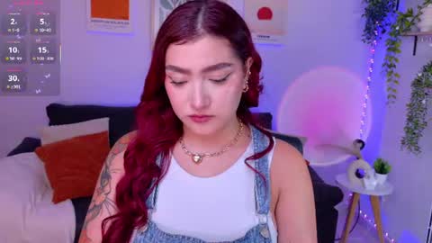 Violett Castel online show from 07.10.26