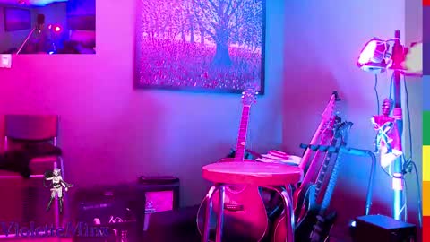 Violette online show from 09.21.25