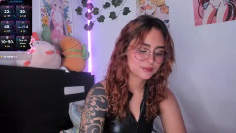 Snapshot of violetteramirez01 chatting on 01.08.25 Violette  online show from 01.08.25