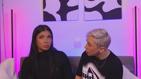 Violet online show from 12.10.24