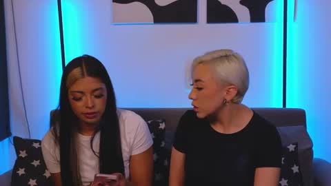 Violet online show from 02.21.25