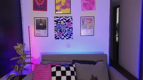 Violet online show from 06.26.26