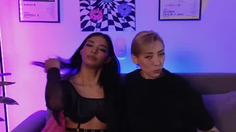 Violet online show from 07.11.26