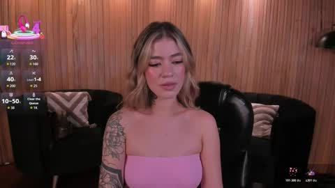 Violett  online show from 11.14.25