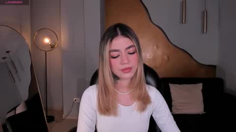 Violett  online show from 02.07.26